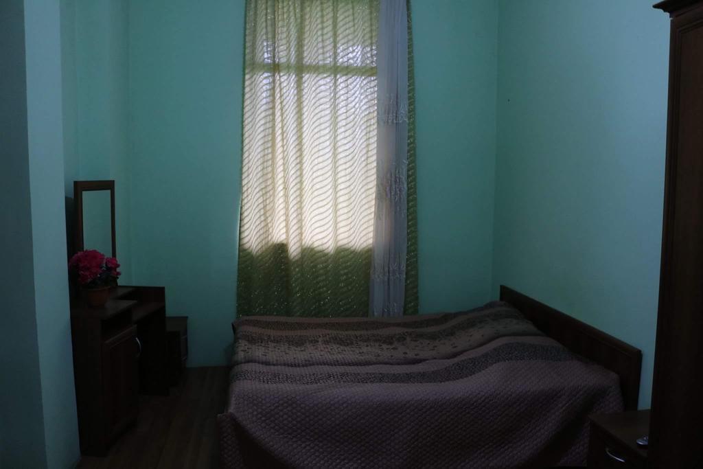 Guest House Barbi Кобулети Экстерьер фото