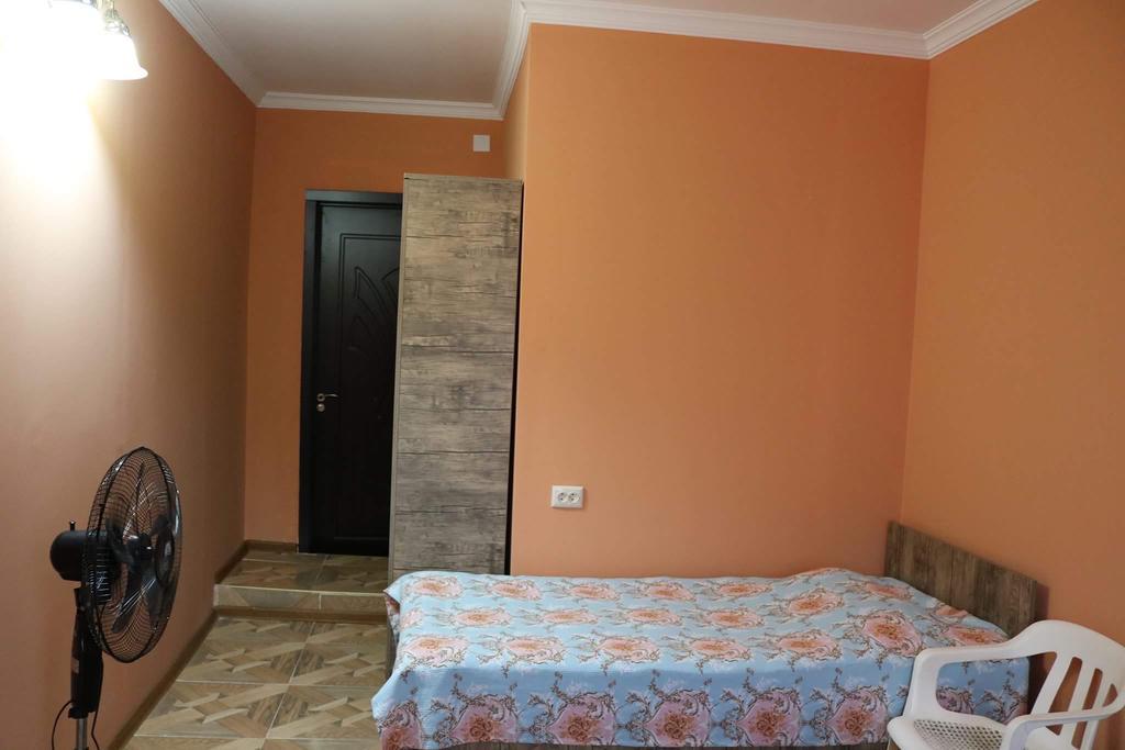 Guest House Barbi Кобулети Экстерьер фото
