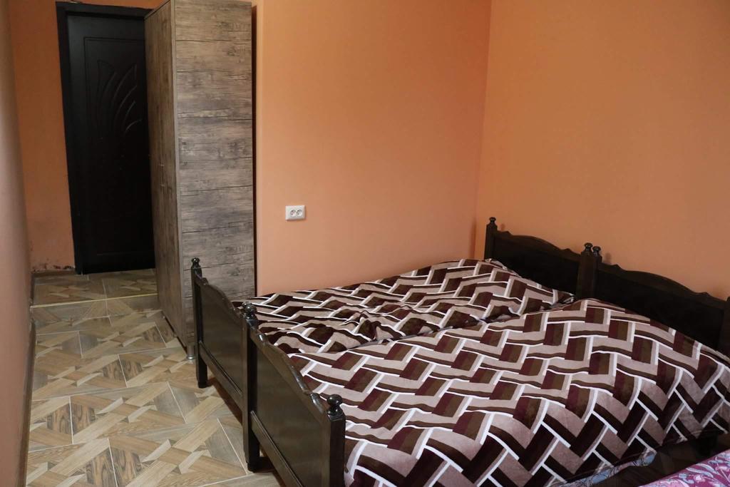 Guest House Barbi Кобулети Экстерьер фото