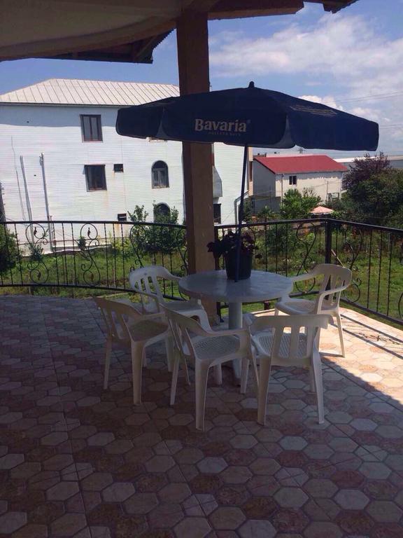 Guest House Barbi Кобулети Экстерьер фото